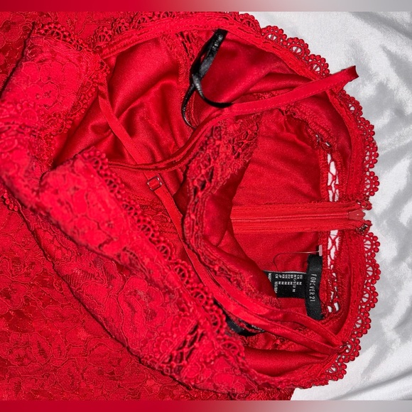 Red Lace Halter Dress - Picture 4 of 4